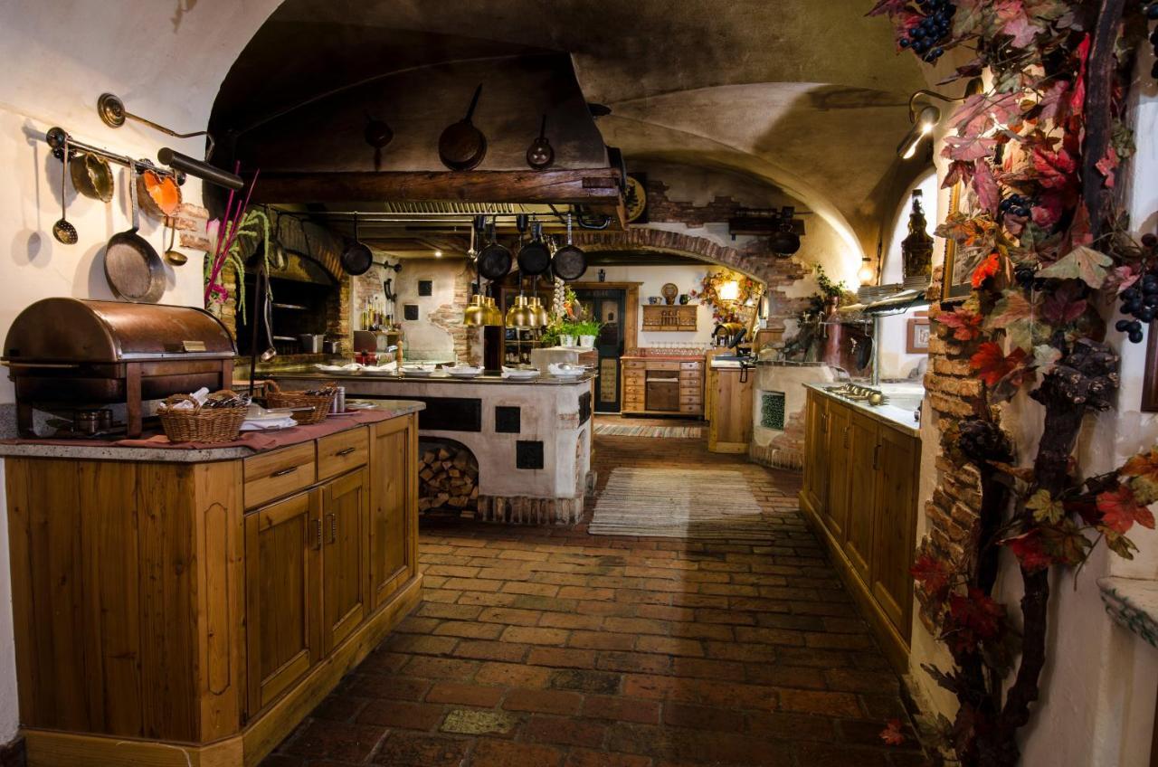 Hotel & Restaurant Wastlwirt سانكت مايكل ايم لون المظهر الخارجي الصورة